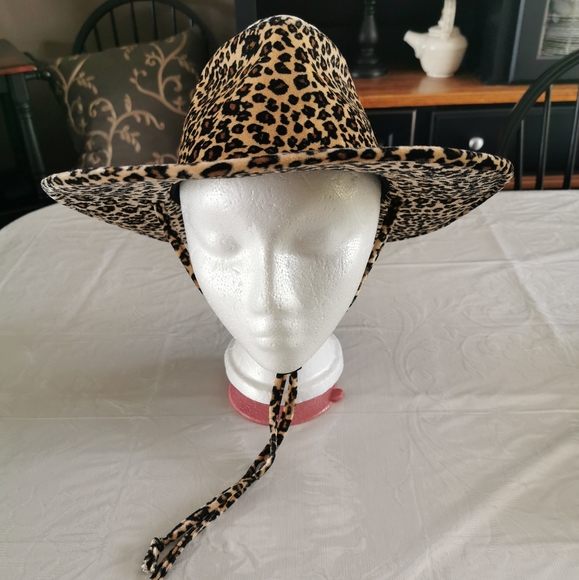 Unbranded Accessories - Cheetah Print Cowboy Hat
